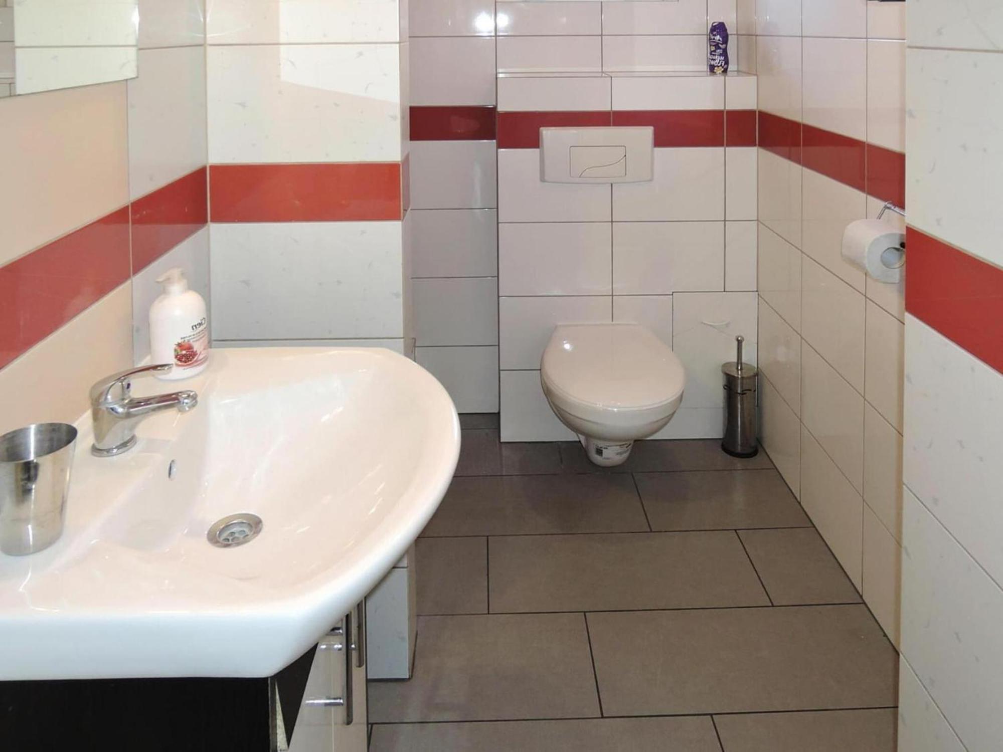 Holiday House In Szczecin At The Lake With Parking Space For 4 Persons المظهر الخارجي الصورة