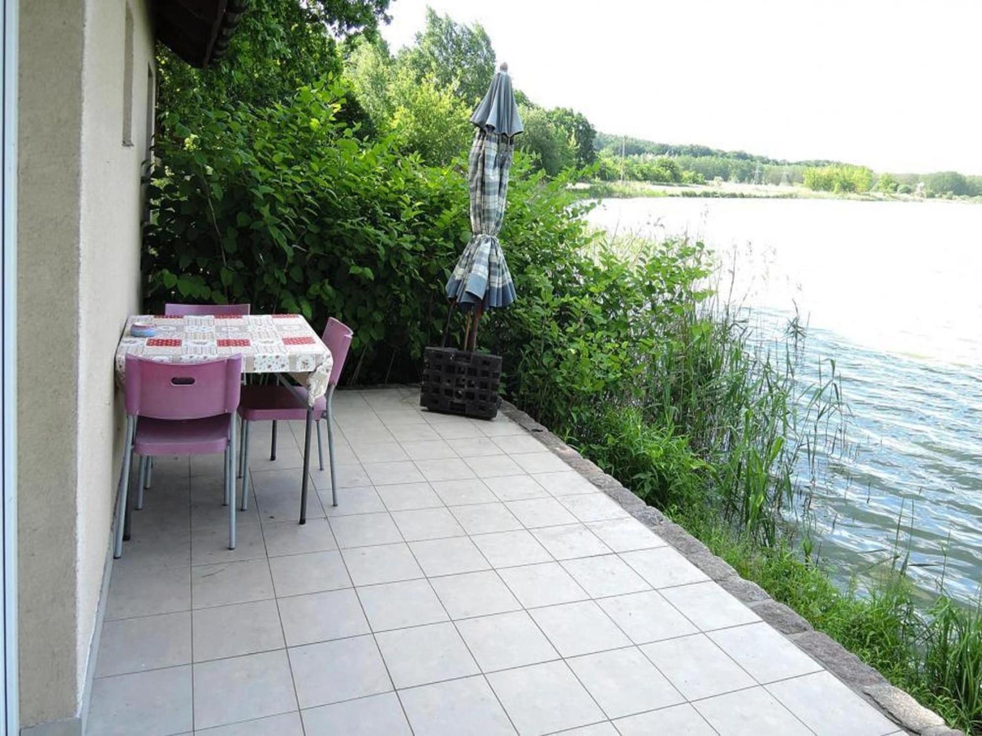 Holiday House In Szczecin At The Lake With Parking Space For 4 Persons المظهر الخارجي الصورة