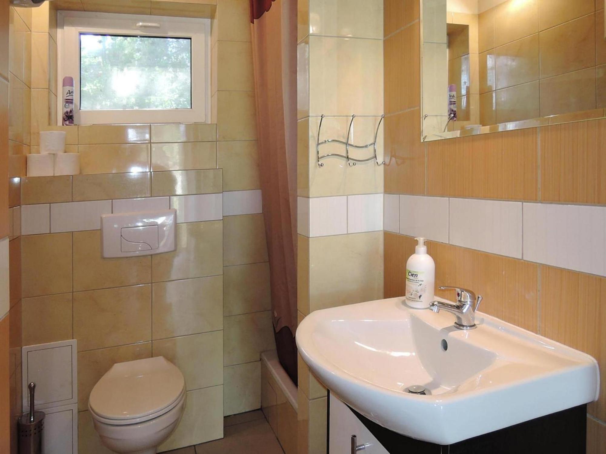 Holiday House In Szczecin At The Lake With Parking Space For 4 Persons المظهر الخارجي الصورة